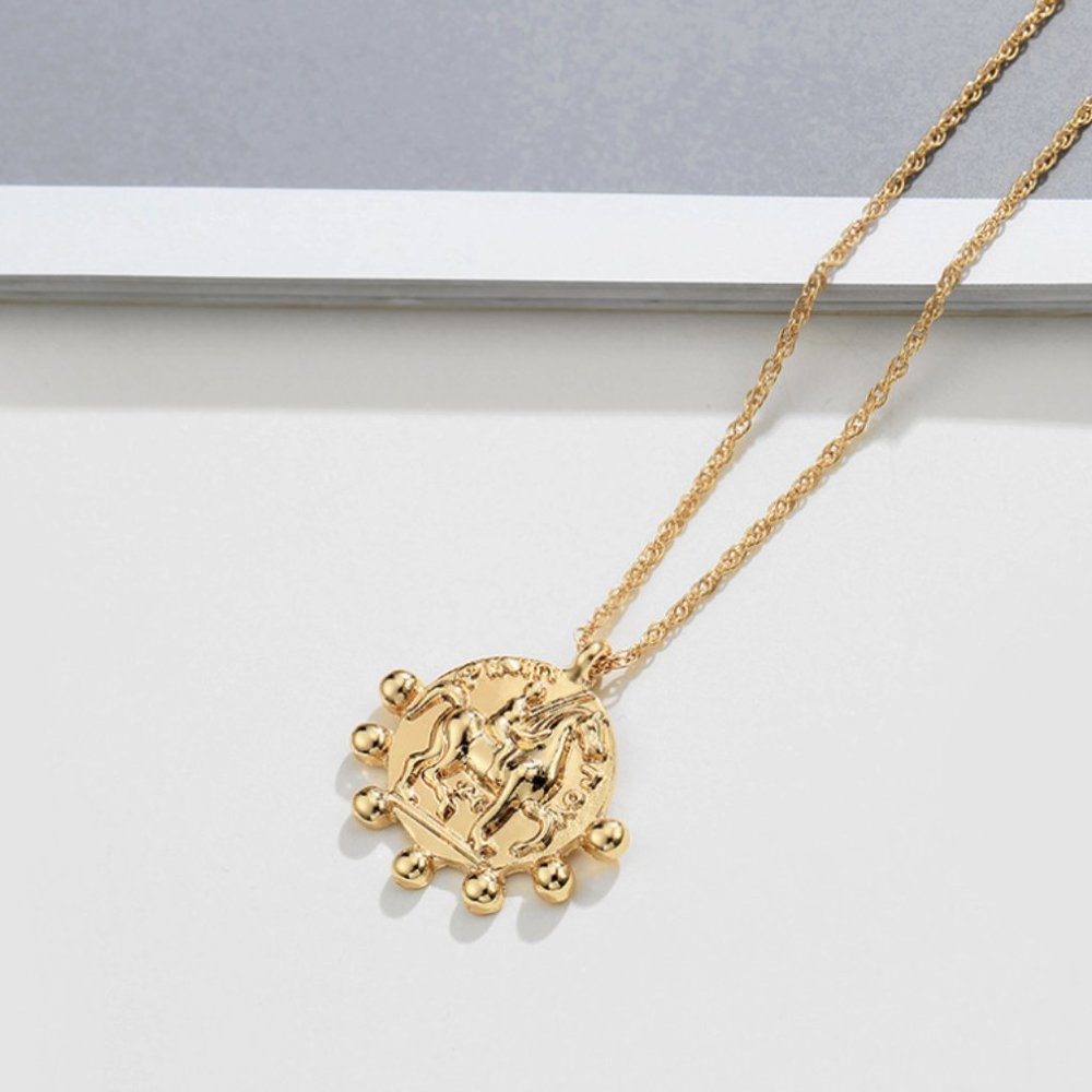 Gold Pendant Necklace